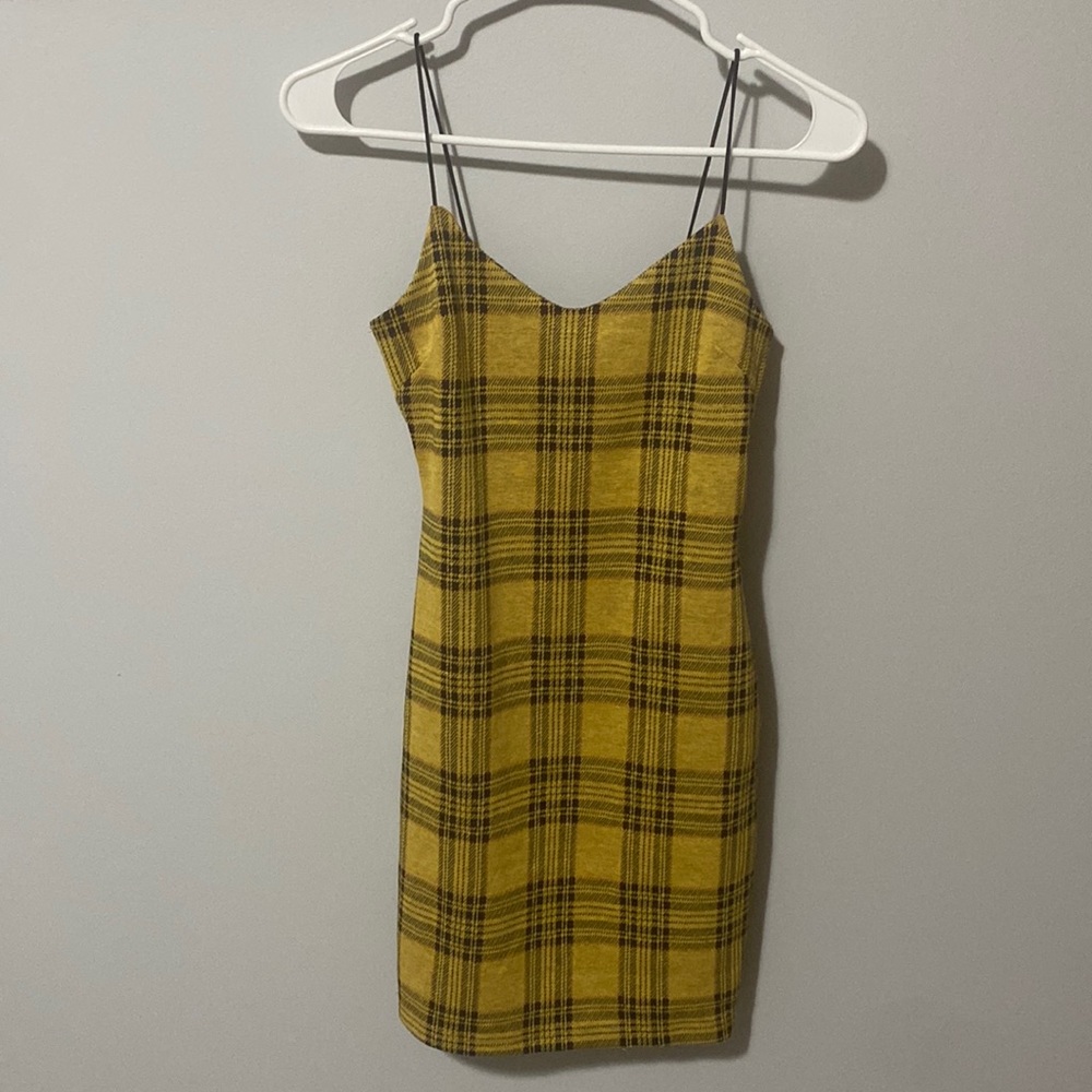 Rue 21 size XS yellow plaid dress.